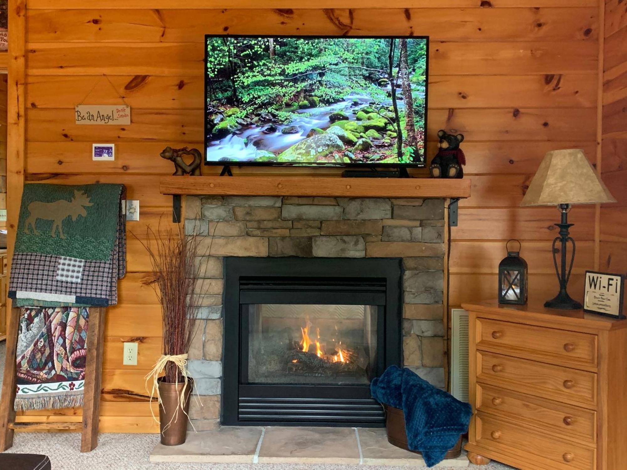Black Bear Cove Gatlinburg Bagian luar foto